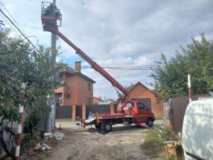 Взять в аренду автовышку, Киев. Оплата с НДС - оголошення